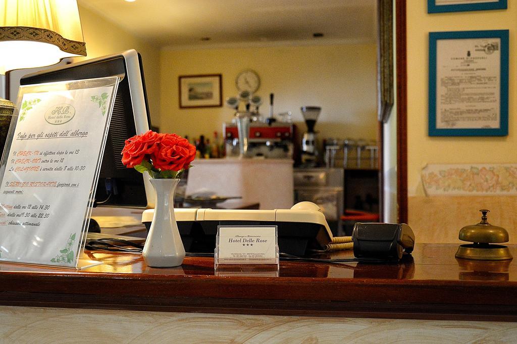 Albergo Delle Rose يوتْسْوولْ المظهر الخارجي الصورة